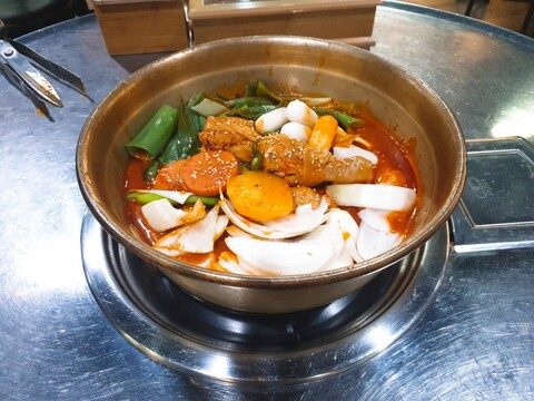 Myeongdong Jjigae Maeul Sillim Branch