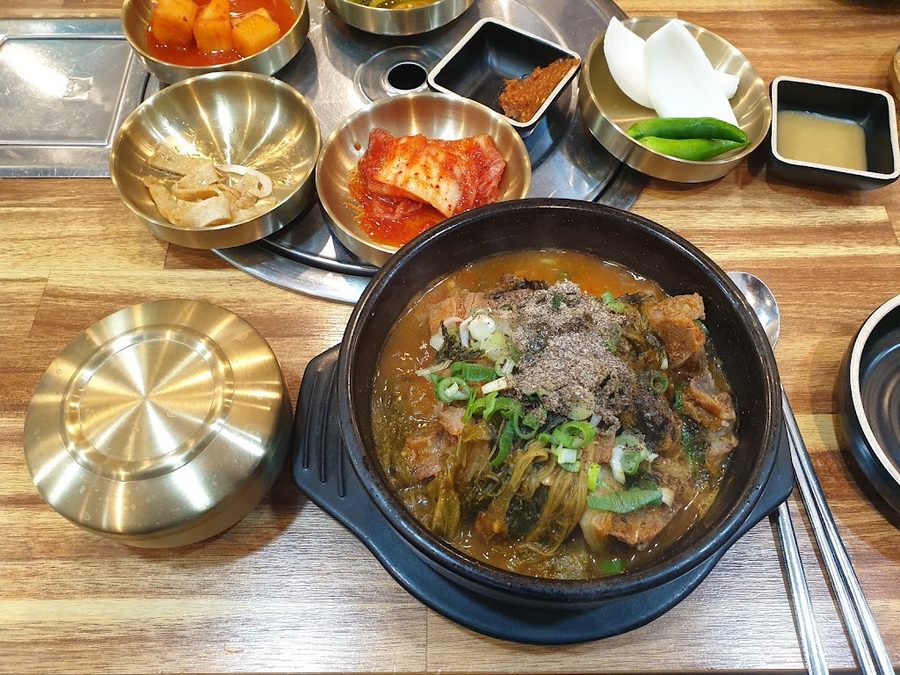 24 Hour Jeju Haejangguk