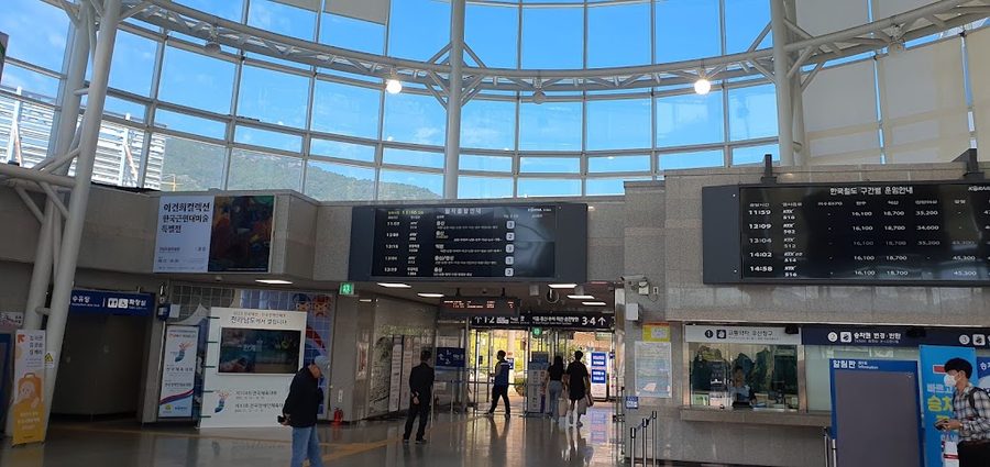 ヨスエキスポ駅 全羅線(高速鉄道)