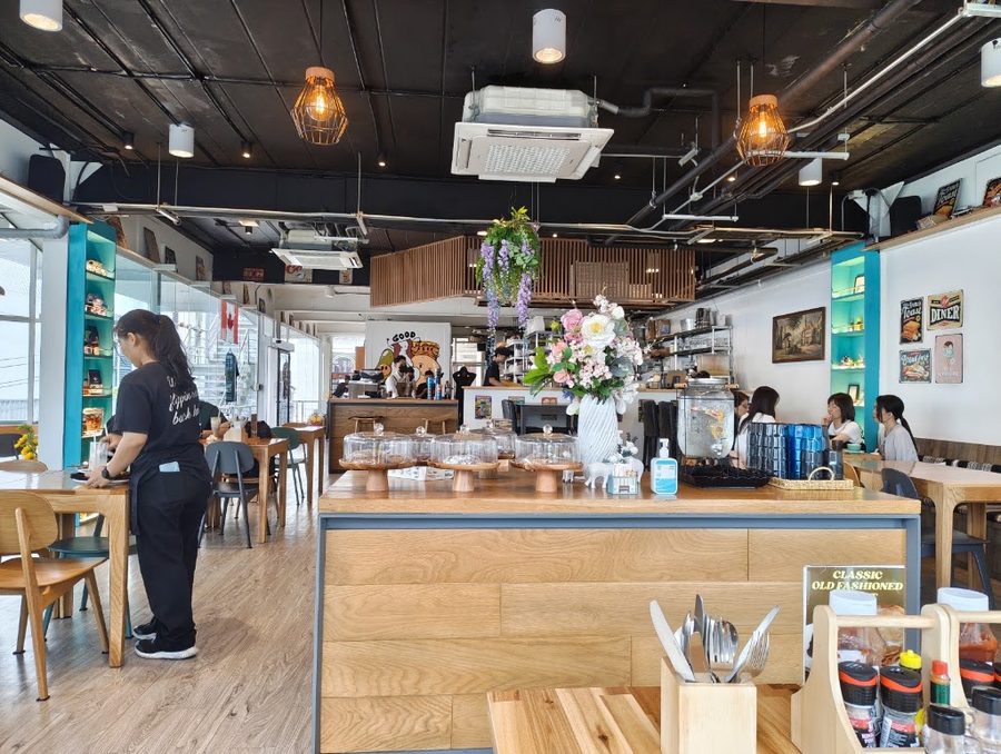 Breakfast Story Thonglor