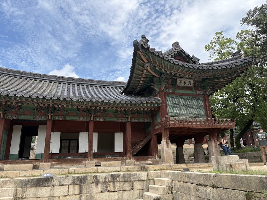 Byeolgungteo Hanbok Anguk Branch