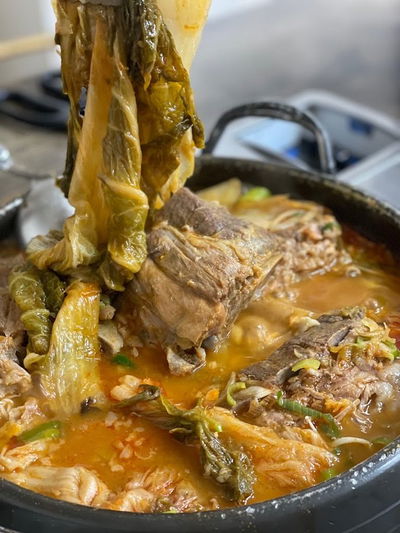 Saebyeok Gamjatang