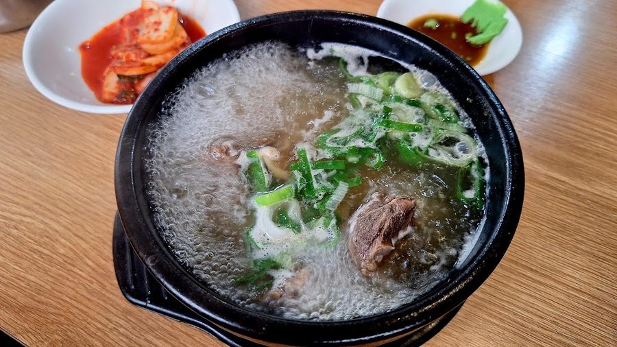 40-Year Traditional Seolleongtang