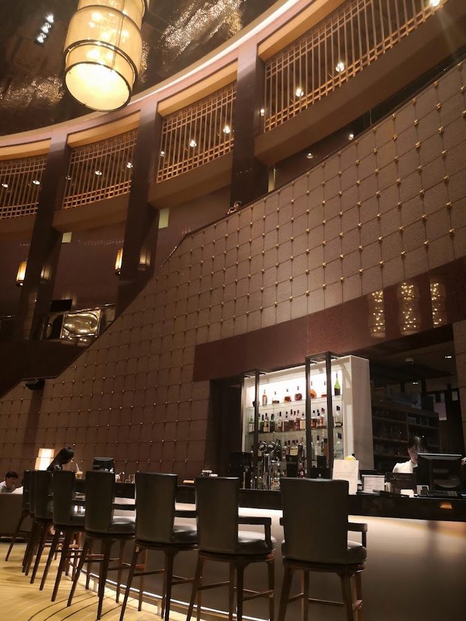 Lobby Lounge & Bar