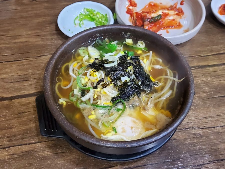 꼬부리 전주콩나물국밥ㆍ보쌈 복현직영점