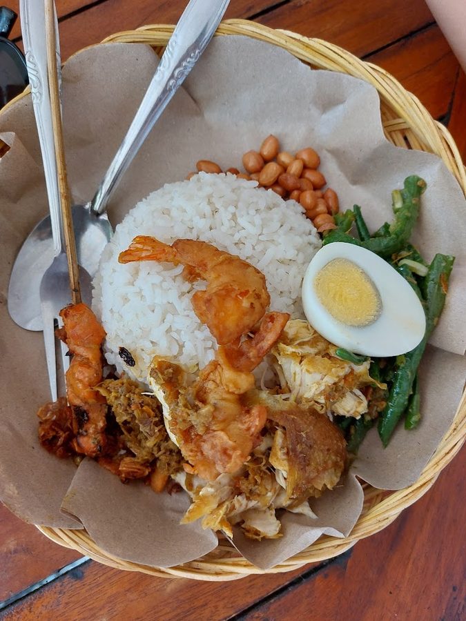 Warung Babi Guling Pura Uluwatu
