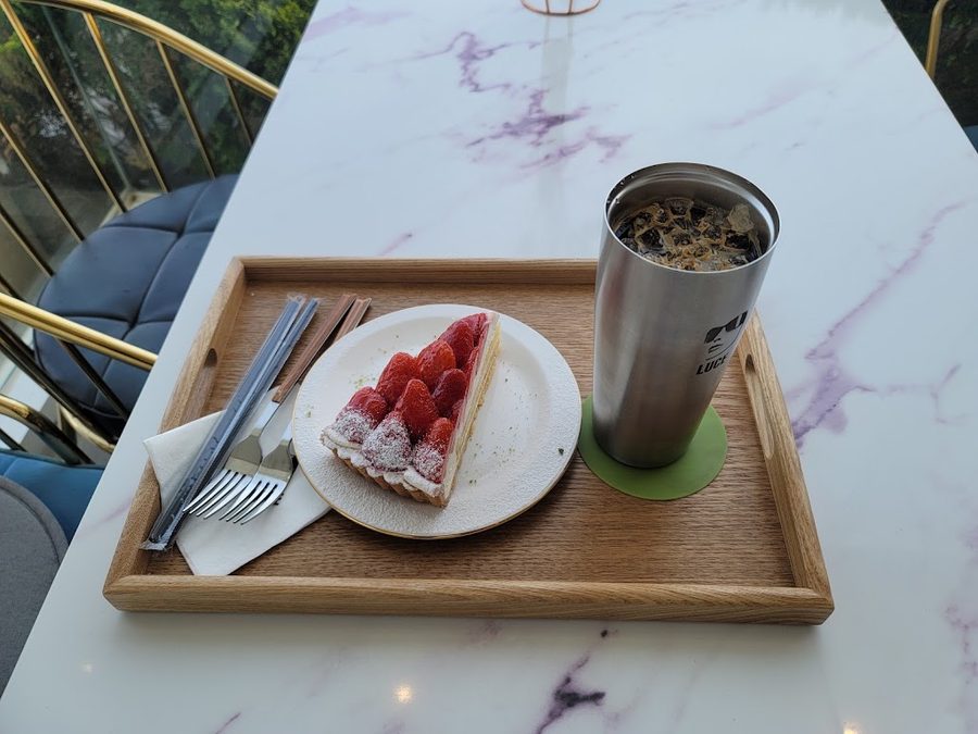 CAFE LUCE