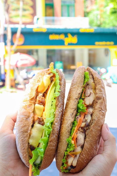 Bánh mì Phố