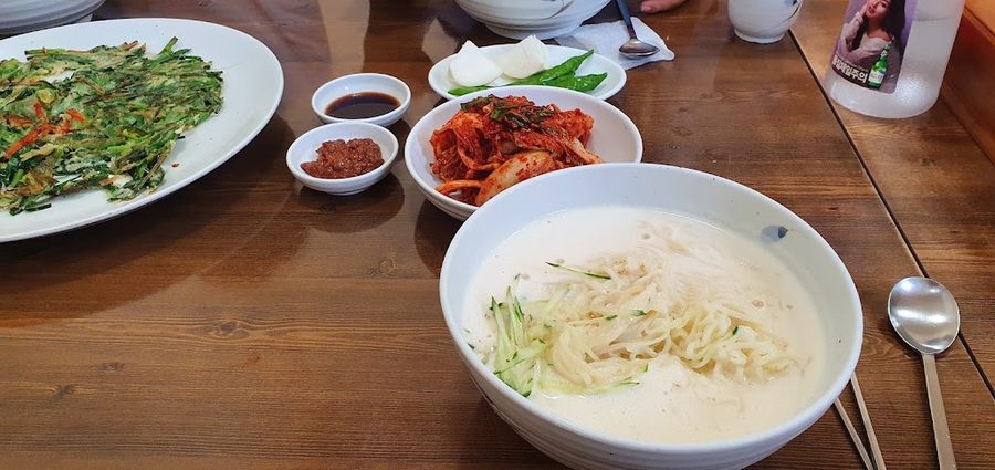 Cheongmaru Son Kalguksu