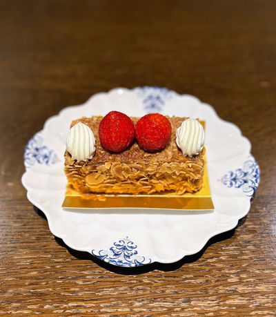 Henri Charpentier Tokyo Gift Palette Store