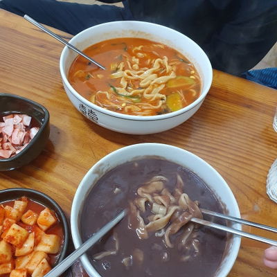 Somunnan Pat Kalguksu