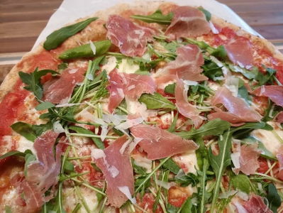 Pizza/Pizza3/披薩/restaurants/餐廳/披薩3次方/信義區/林口街/台北/精釀啤酒