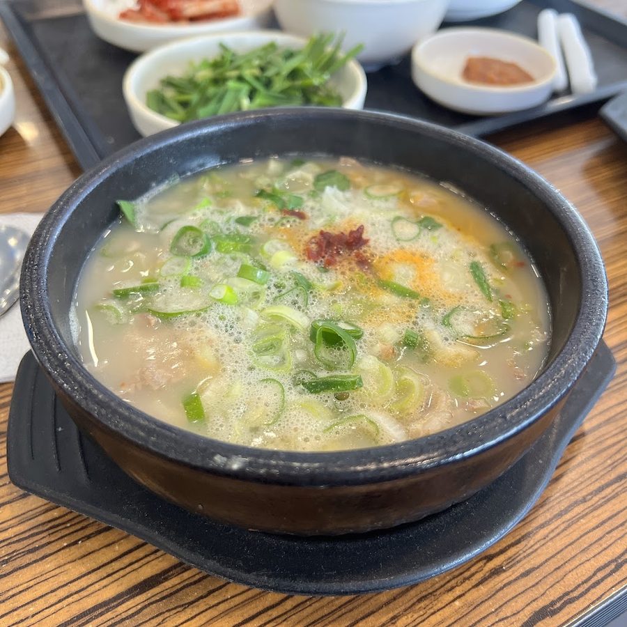 Busan 24 Hour Handmade Sundae Dwaeji Gukbap