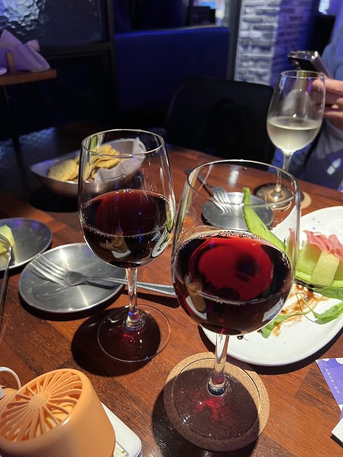 One Glass of Wine Today Wangsimni Station Branch