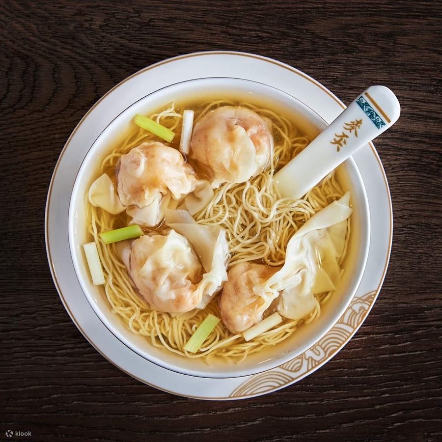 Mak's Noodle