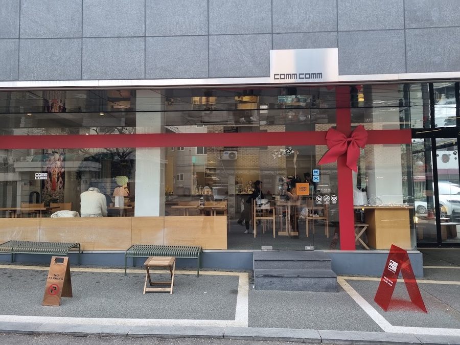 CommComm Bakery Cafe