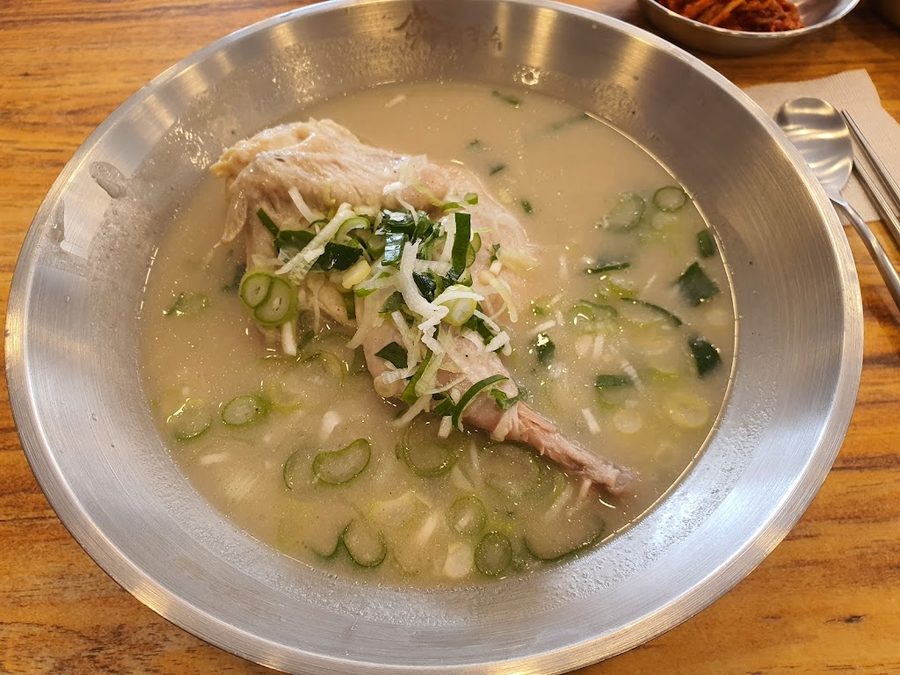언양닭칼국수 경주점