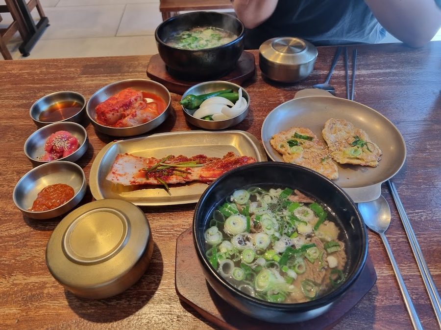Geukdong Gomtang