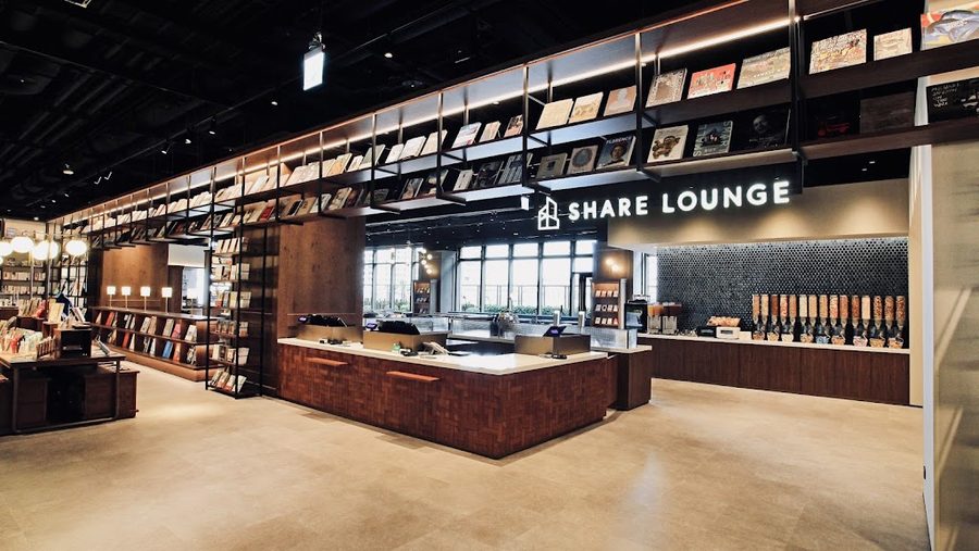 TSUTAYA BOOKSTORE SHARE LOUNGE 松菸店共享空間