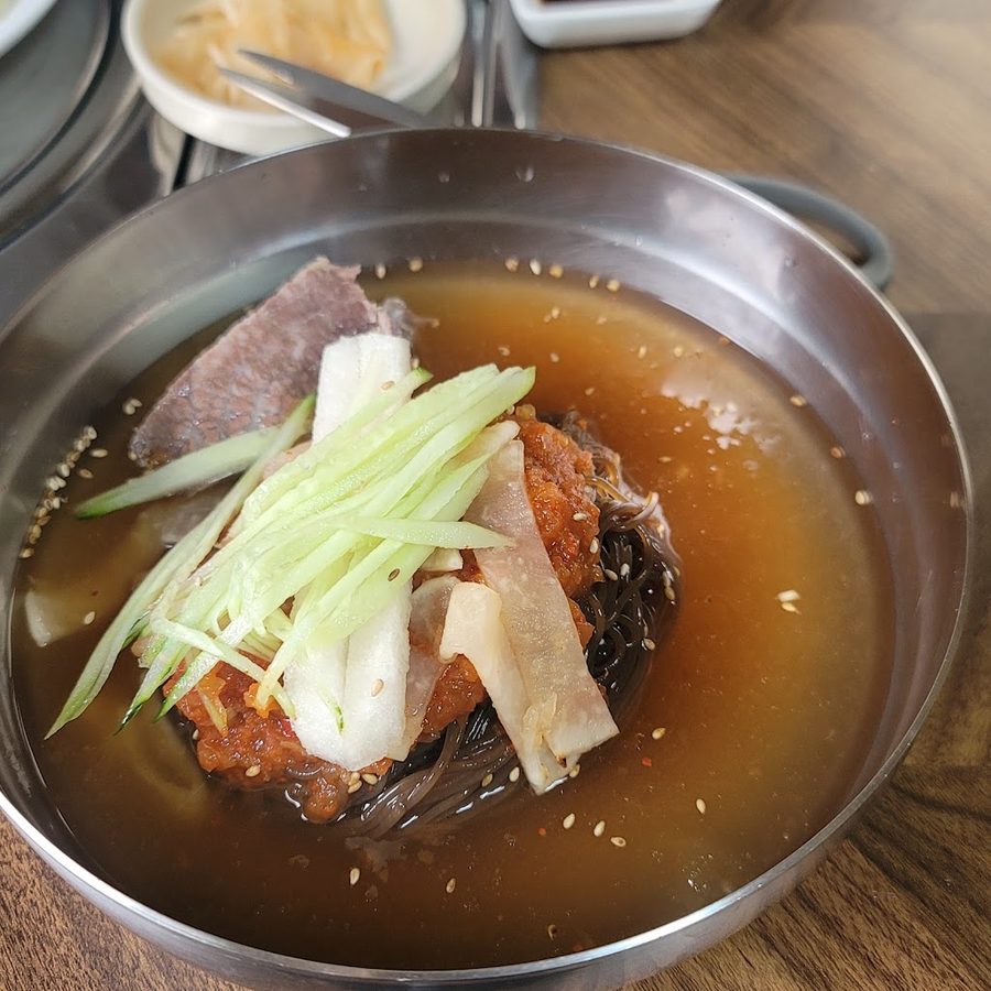 Hwangsan Wheat Noodles Naengmyeon – Yongho Branch