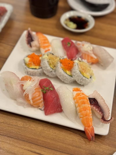Shinjjang Sushi