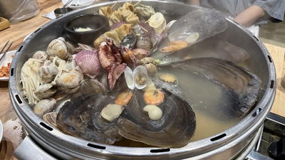 澎湃海鮮鍋