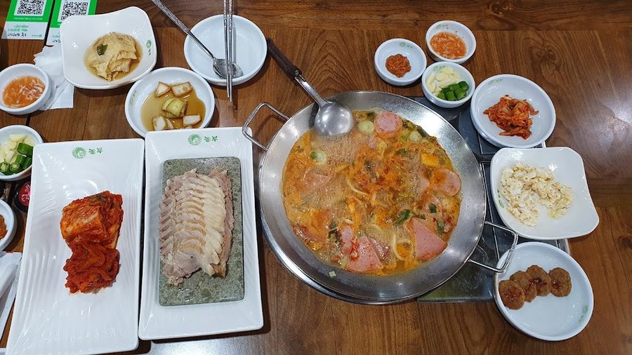 Nolbu Bossam and Dolsotbap