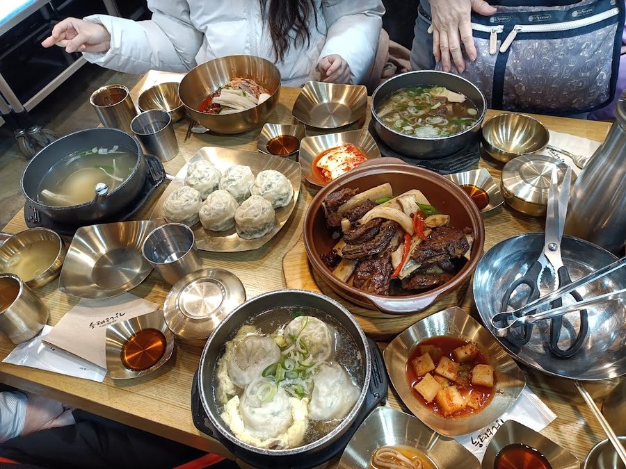 Ihwasu Jeontong Yukgaejang Seodaemun Jeongdong Branch