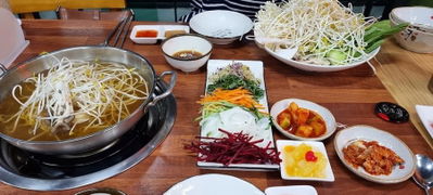 MiRak Kalguksu & Shabu Shabu