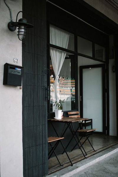 Budhtri Coffee ( กาแฟบุตรี เสาชิงช้า)