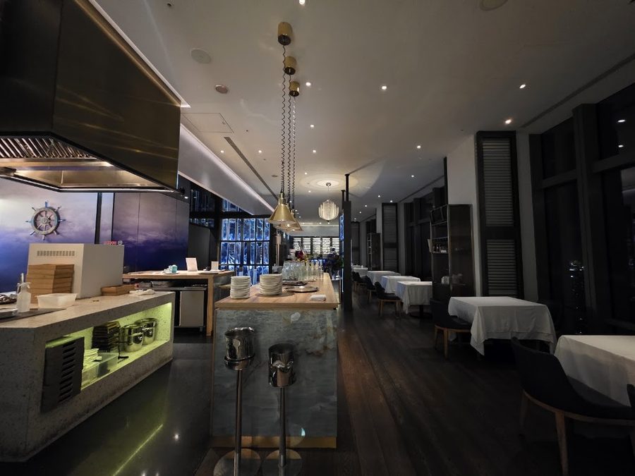 SEA TO SKY - Seafood&Bar