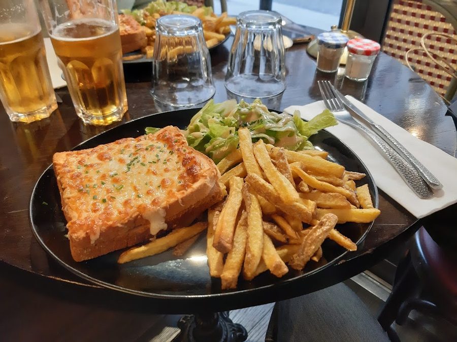 Navy Pub