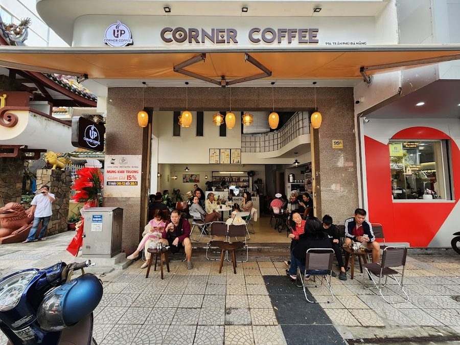 CORNER COFFEE ( cà phê truyền thống việt nam)