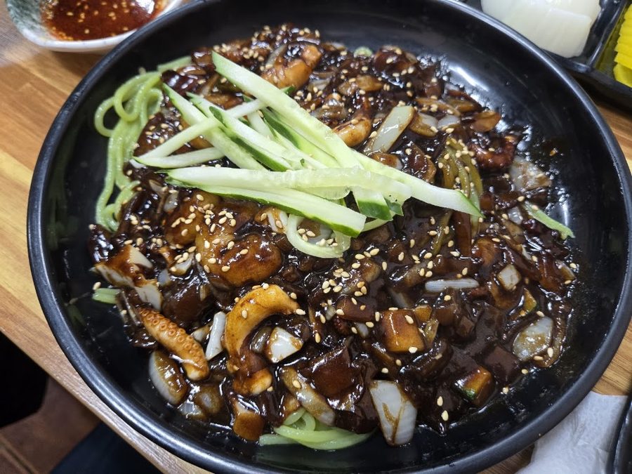 Manchan Yori Gung