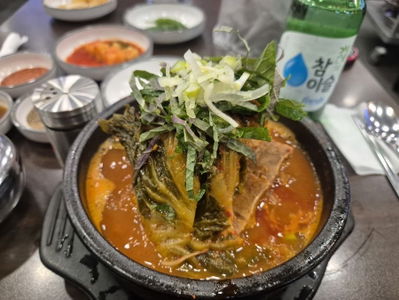 Sinsagol Gamjatang Samjeon Branch