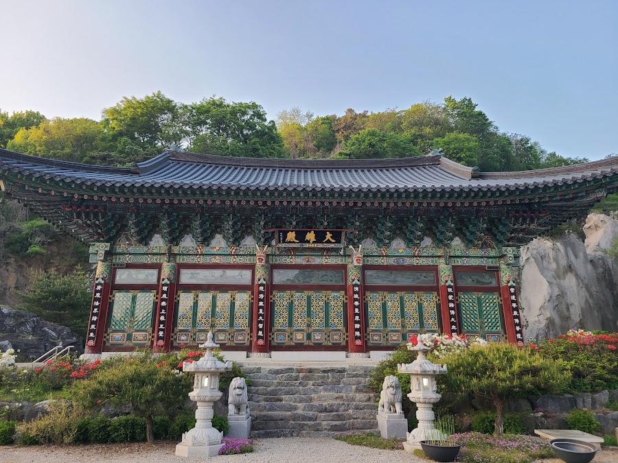 Banyasa Temple