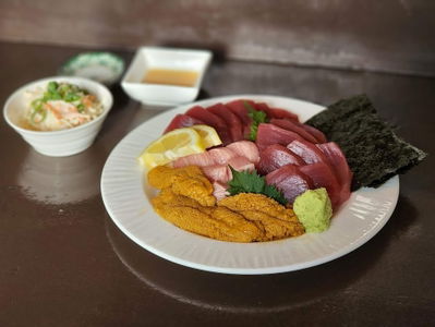526