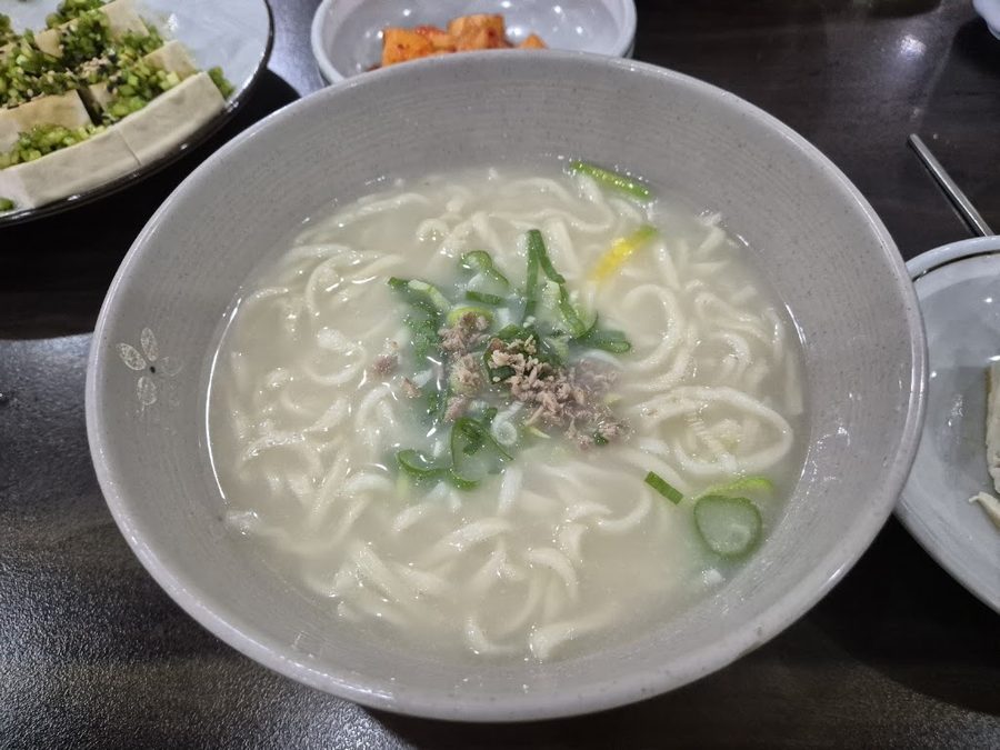 Gyeongdong Guksu