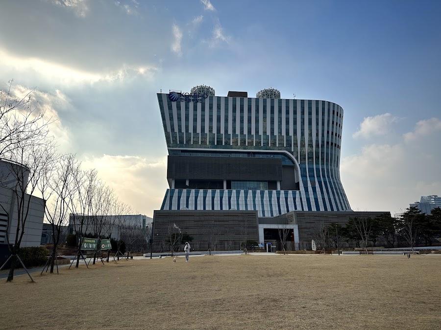 Mapo Saebit Culture Forest