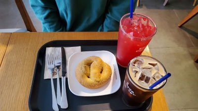 Ediya Namseong Station Branch