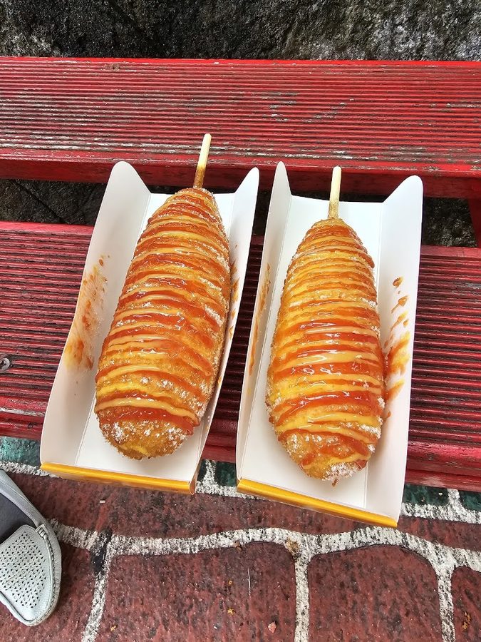 Hotdog of wind's hill