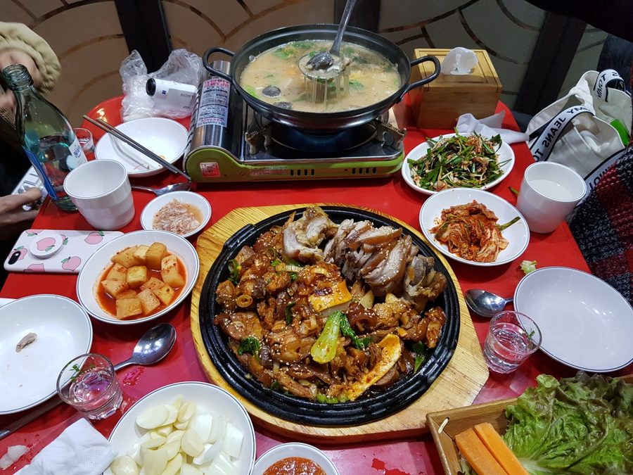 Sindorim Mapo Jokbal Sundaeguk