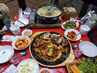 신도림 마포족발순대국