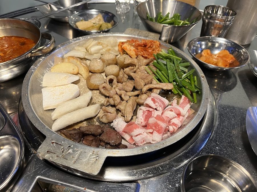 Hwangso Gopchang Hongdae Branch
