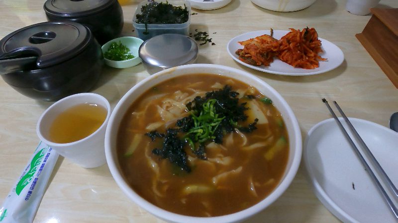 Matjoeun Son Kalguksu