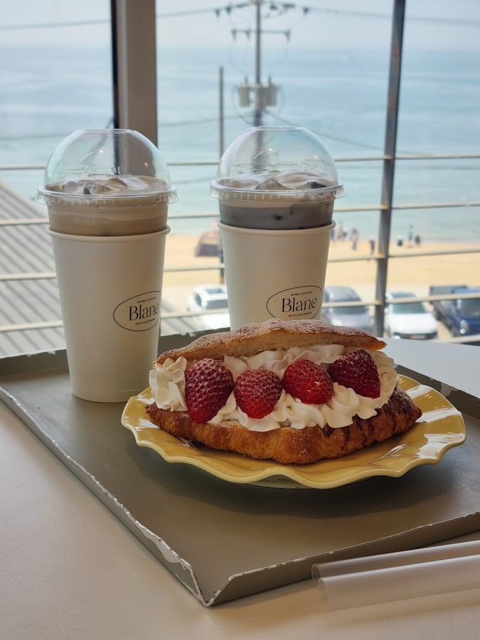 Cafe Blanc