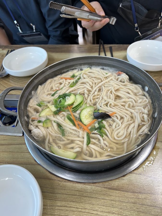 우리밀 해물칼국수