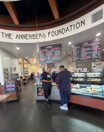 Homegirl Café