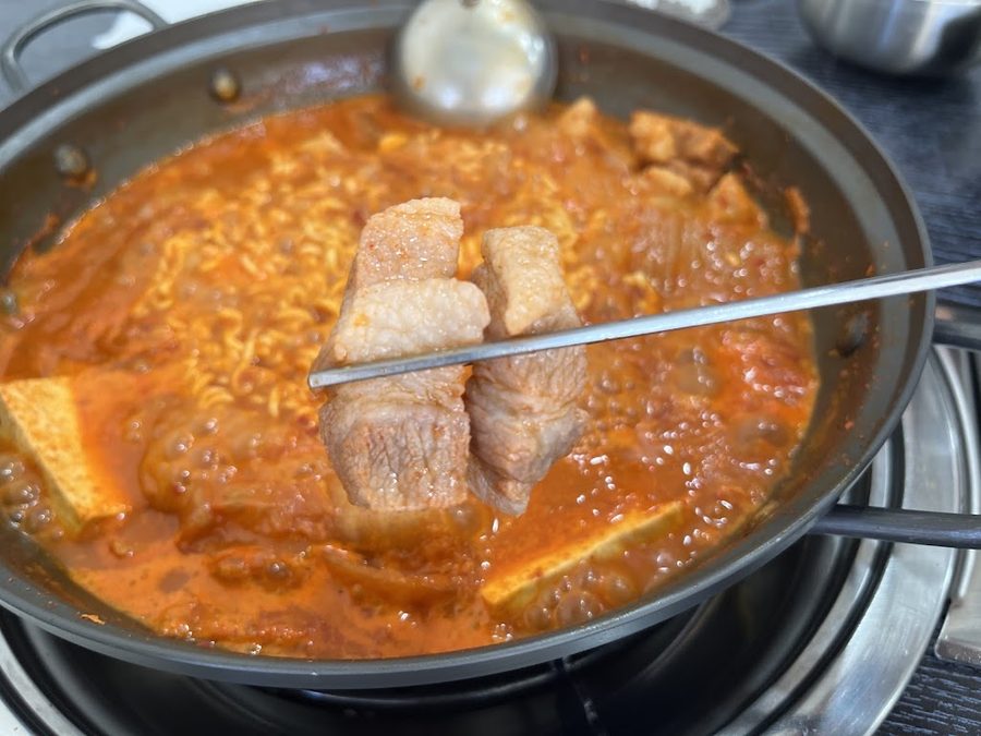 Race Korean Food