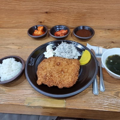 전주콩나물국밥 낙지볶음